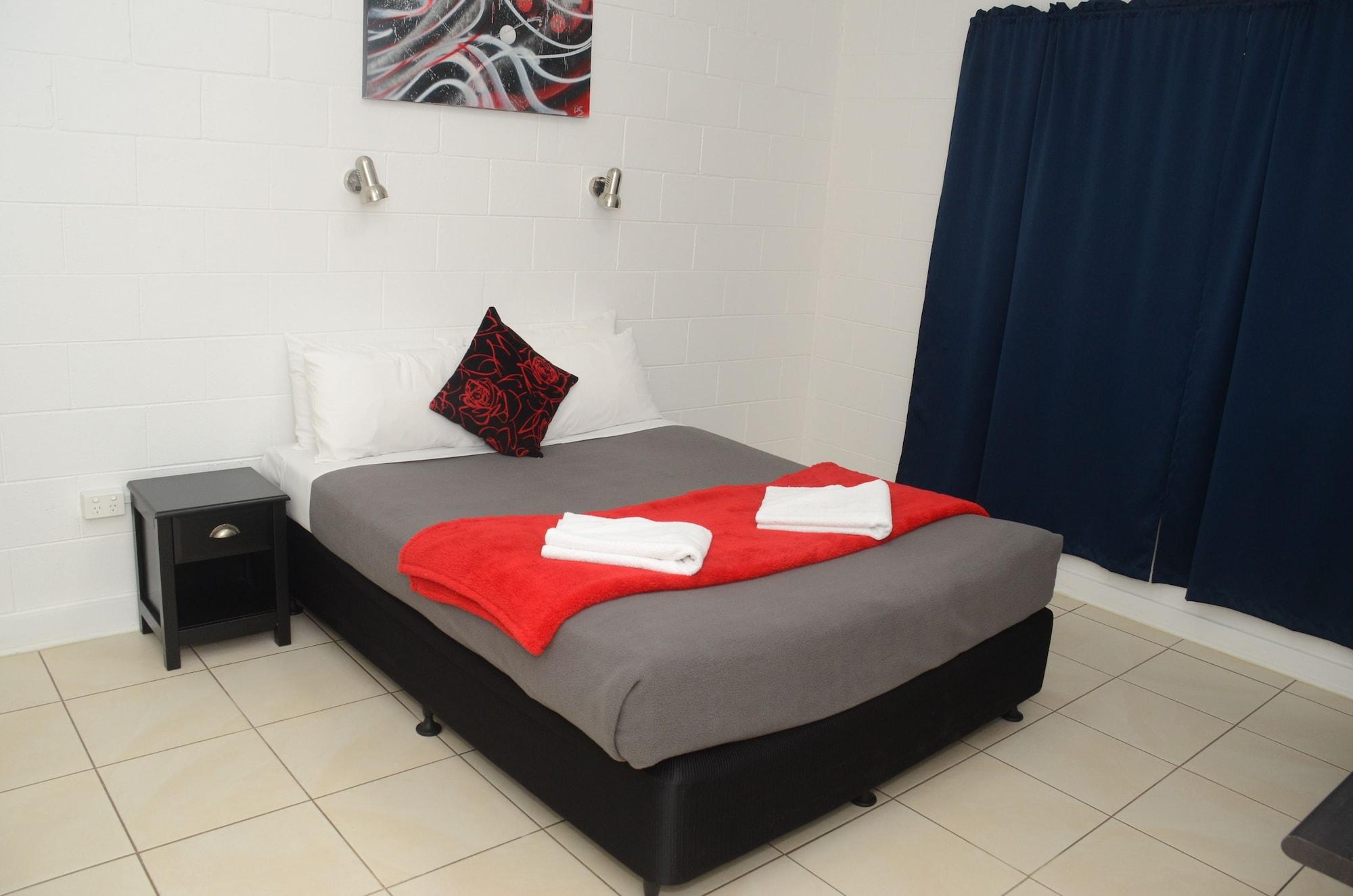 Capricorn Hotel Blackwater Екстер'єр фото